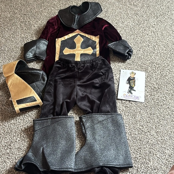 Boy’s Crusader Toddler Halloween Costume 12-18 months - Picture 2 of 5